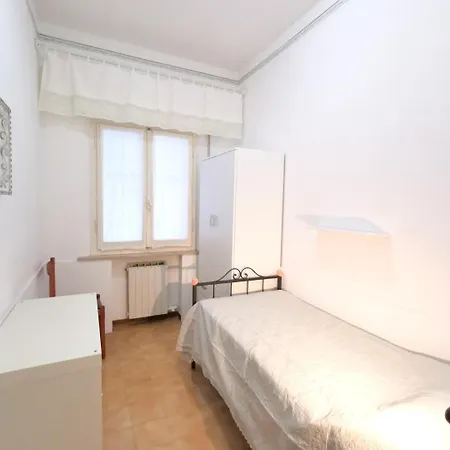Bezzi Apartament *
